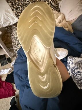 APL techloom zipline sneakers. Size 10